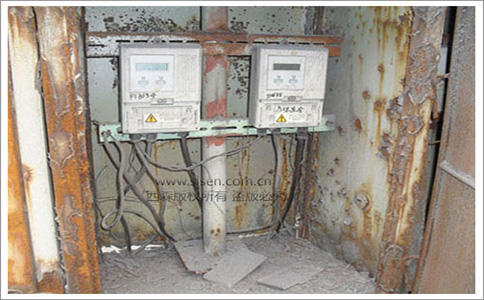 SISEN智能電磁流量計(jì)在現(xiàn)場(chǎng)3 SISEN智能電磁流量計(jì)在現(xiàn)場(chǎng)3